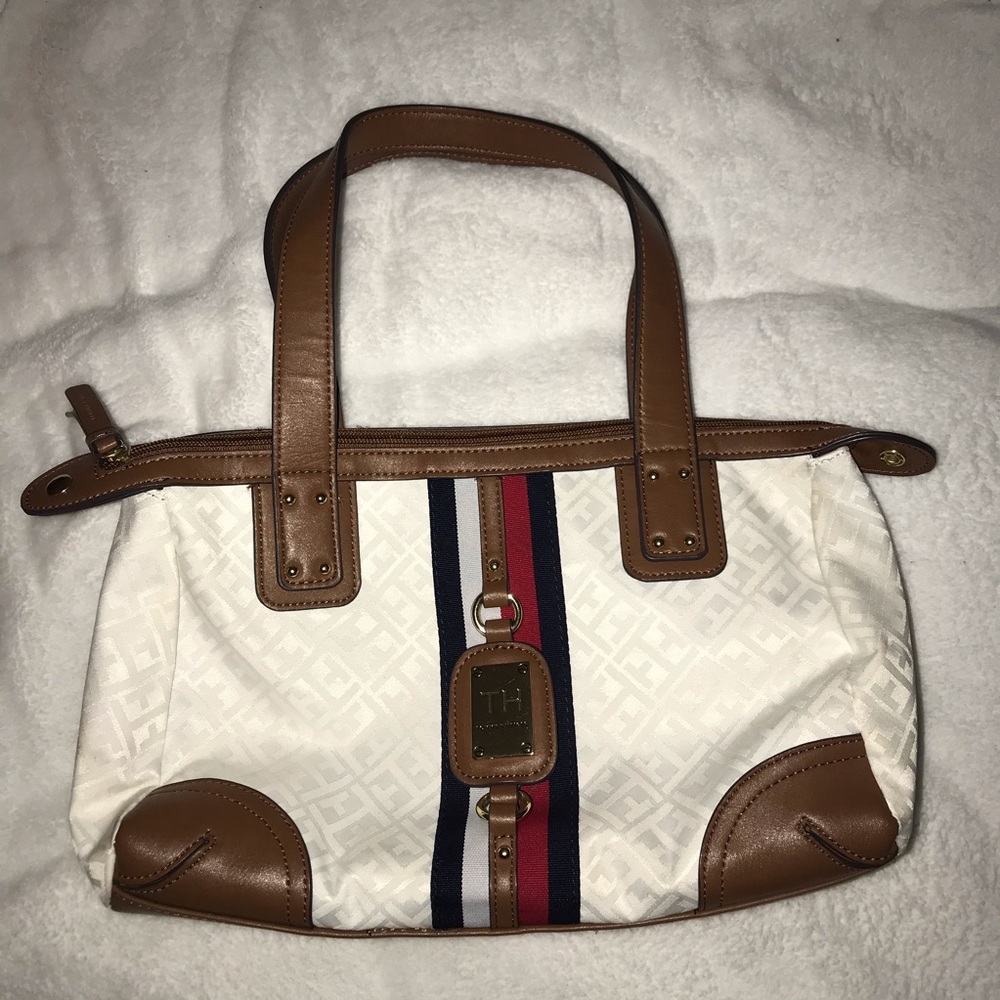 Tommy Hilfiger handbag ✨❤️